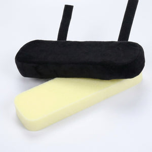 Coussin d'accoudoir ouvert montrant le bloc de mousse à mémoire à rebond lent