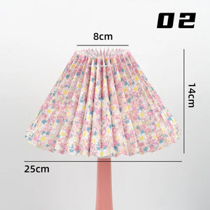 Abat-jour plissé Fleuri Rose sur lampe de chevet