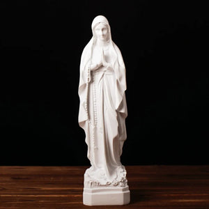 Statue Notre-Dame de Lourdes résine blanche 28,2 cm avec chapelet