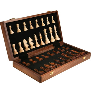 Jeu d'échecs en bois artisanal - vue 2