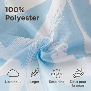 Gros plan sur le tissu polyester doux au motif coeur