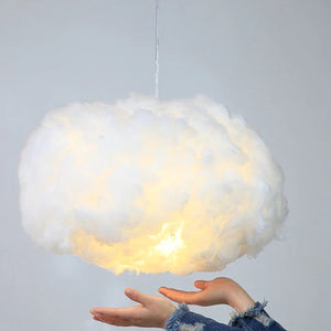 Suspension nuage LED vue ensemble fond clair