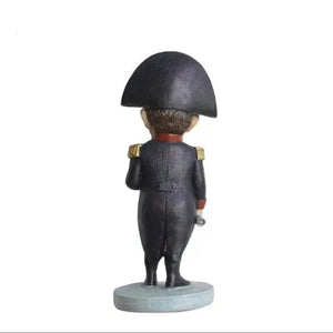 Vue de dos de la statue Napoléon Bonaparte en résine artisanale