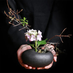 Vase céramique café mat ikebana bouquet floral intérieur