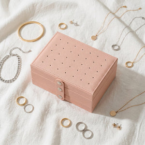 Style de vie boîte à bijoux 3 niveaux cuir PU rose scène 2