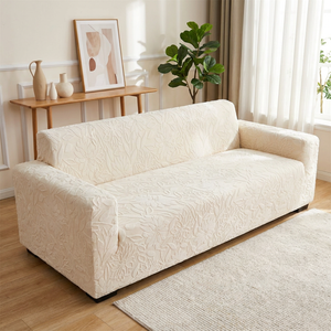 Housse de canapé beige en situation