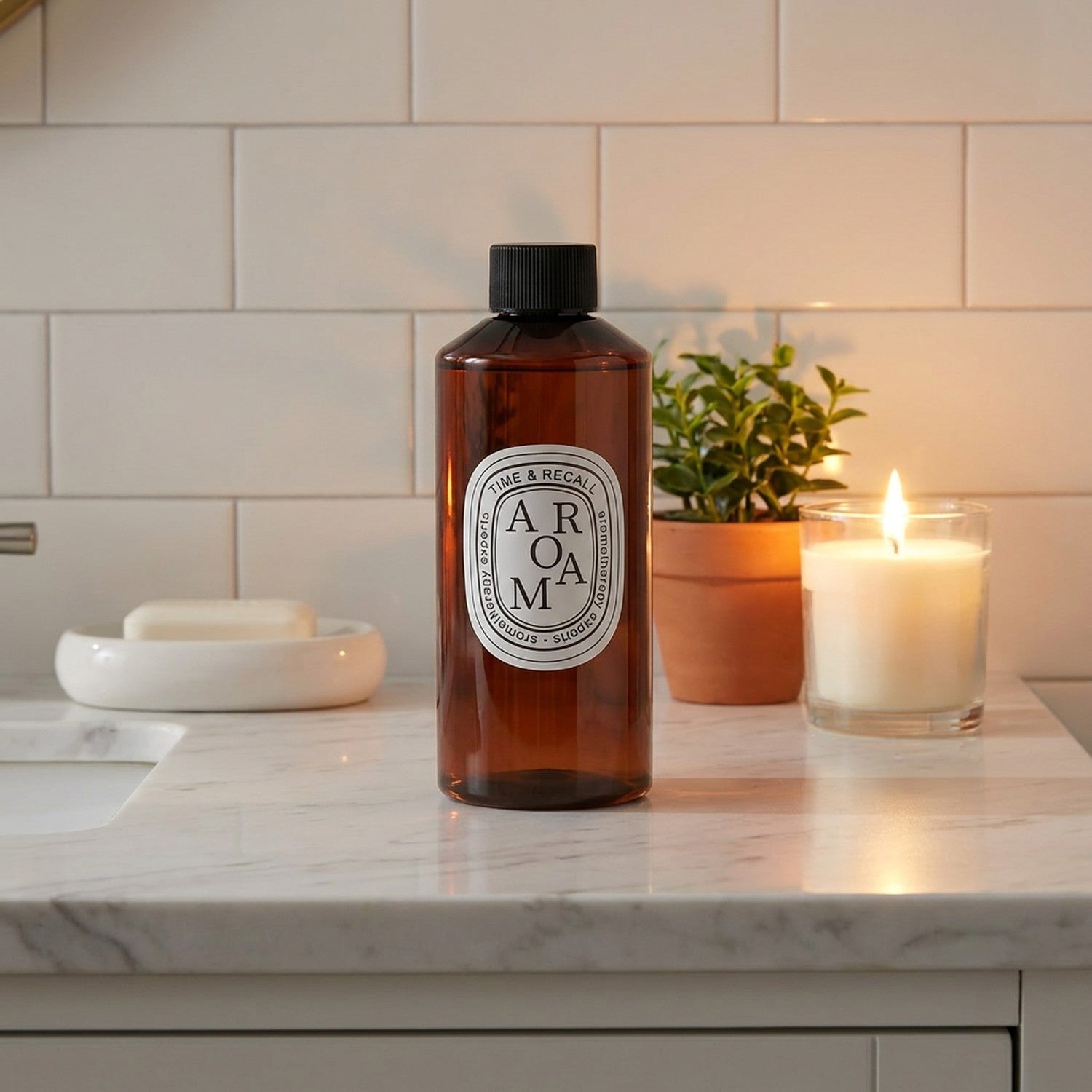 Diffuseur à bâtonnets 200 ml dans une salle de bain élégante