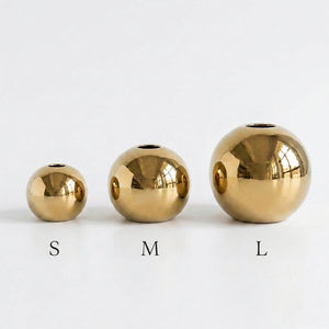 Comparatif des 3 tailles du vase boule doré : S, M et L
