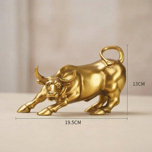 Dimensions de la statue taureau doré 19,5 cm de longueur et 13 cm de hauteur