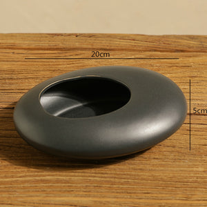 Dimensions du vase noir 20 x 5 cm