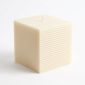 Bougie grand cube nervurée cire de soja