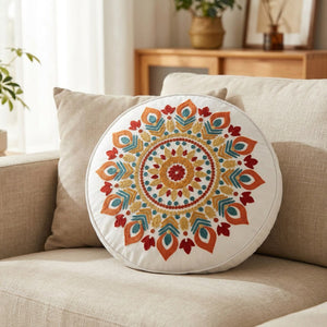Housse de coussin ronde brodée mandala modèle Médaillon Doré orange et jaune