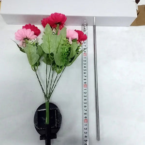 Dimensions de la lampe solaire a fleurs et du piquet metallique