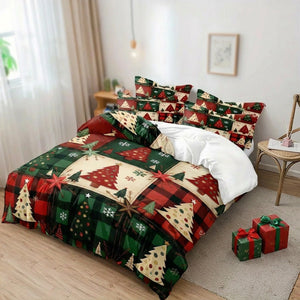 Parure de lit de Noël rouge et vert dans une chambre lumineuse avec cadeaux