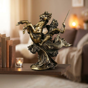 Statue Poséidon bronze antique posée sur une étagère dans un salon chaleureux