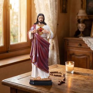 Figurine Sacré-Cœur de Jésus résine sur bureau bois lumière dorée cadeau religieux
