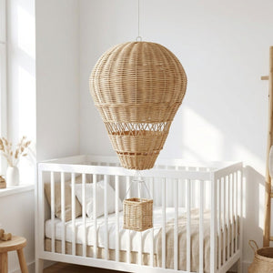 Ballon à air chaud en rotin naturel pour chambre enfant – vue principale