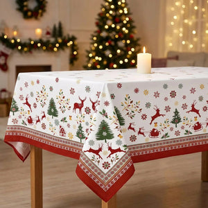Nappe de Noël motif rennes et sapins