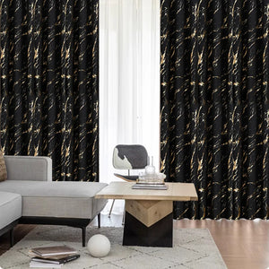Rideau occultant noir motif marbré doré du sol au plafond dans un salon design