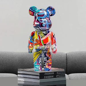Sculpture ours graffiti design A motifs street art colorés