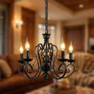 Lustre en fer forgé noir modèle cinq lumières