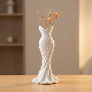 Vase en forme de robe imprimé en 3D coloris blanc