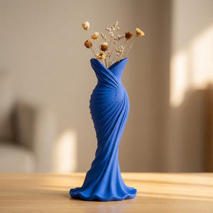 Vase en forme de robe imprimé en 3D coloris bleu