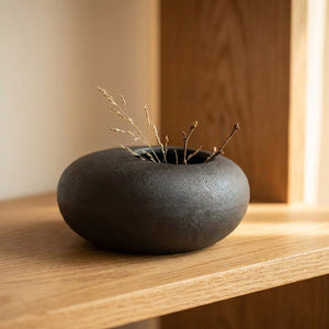 Vase céramique ikebana goutte eau gris mat