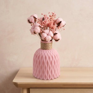 Vase décoratif rose pastel motif ondulé col chanvre avec fleurs de coton
