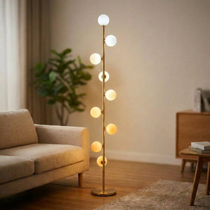 Lampadaire à globes de verre dépoli en lumière réglable