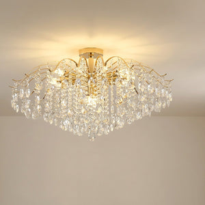 Lustre cristal doré version 14 lumières allumé au plafond