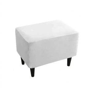 Housse de repose-pieds couleur Argenté posée sur un pouf