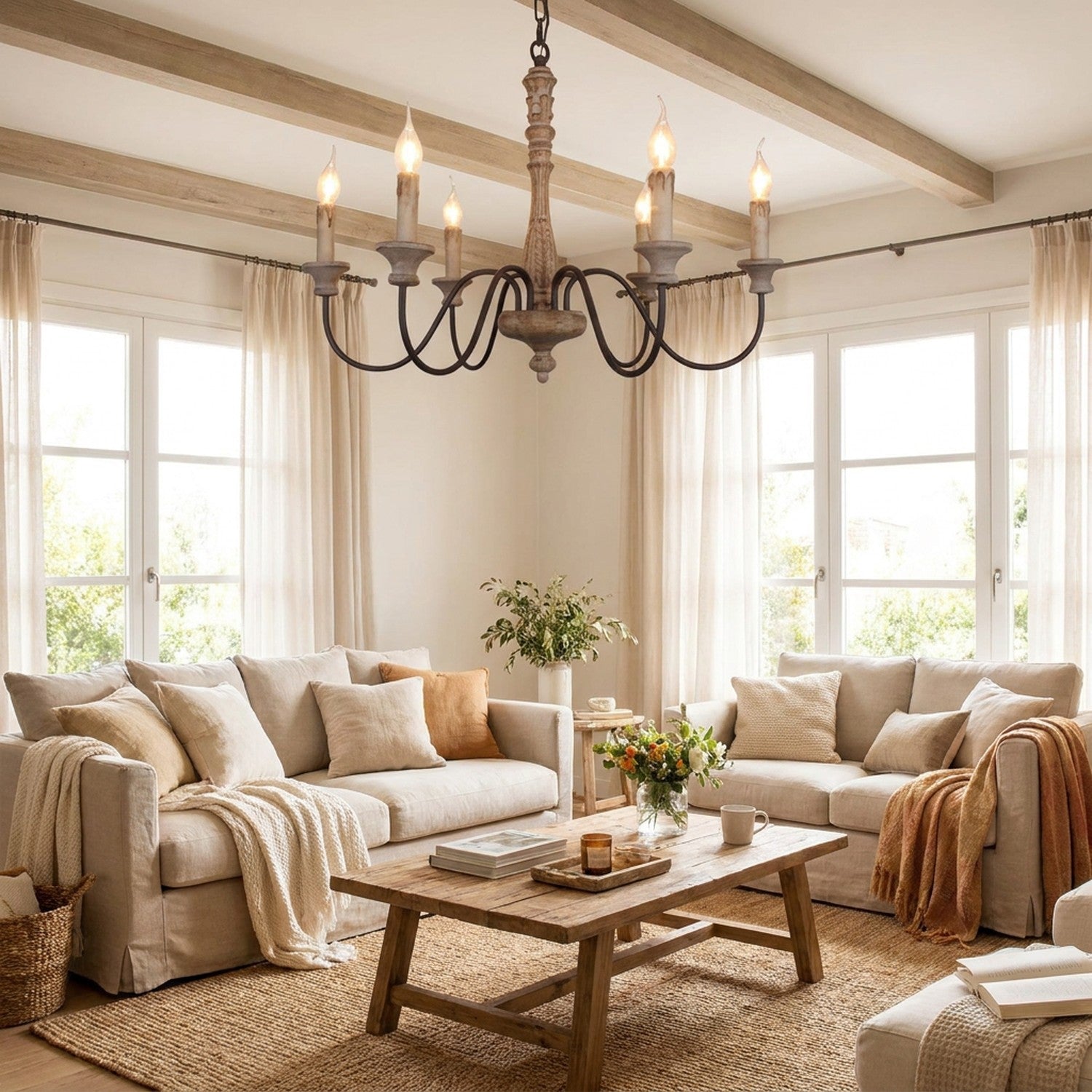 Lustre marron campagne chic dans un salon aux tons clairs