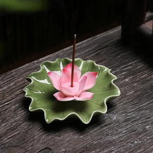 Porte-encens lotus rose en céramique