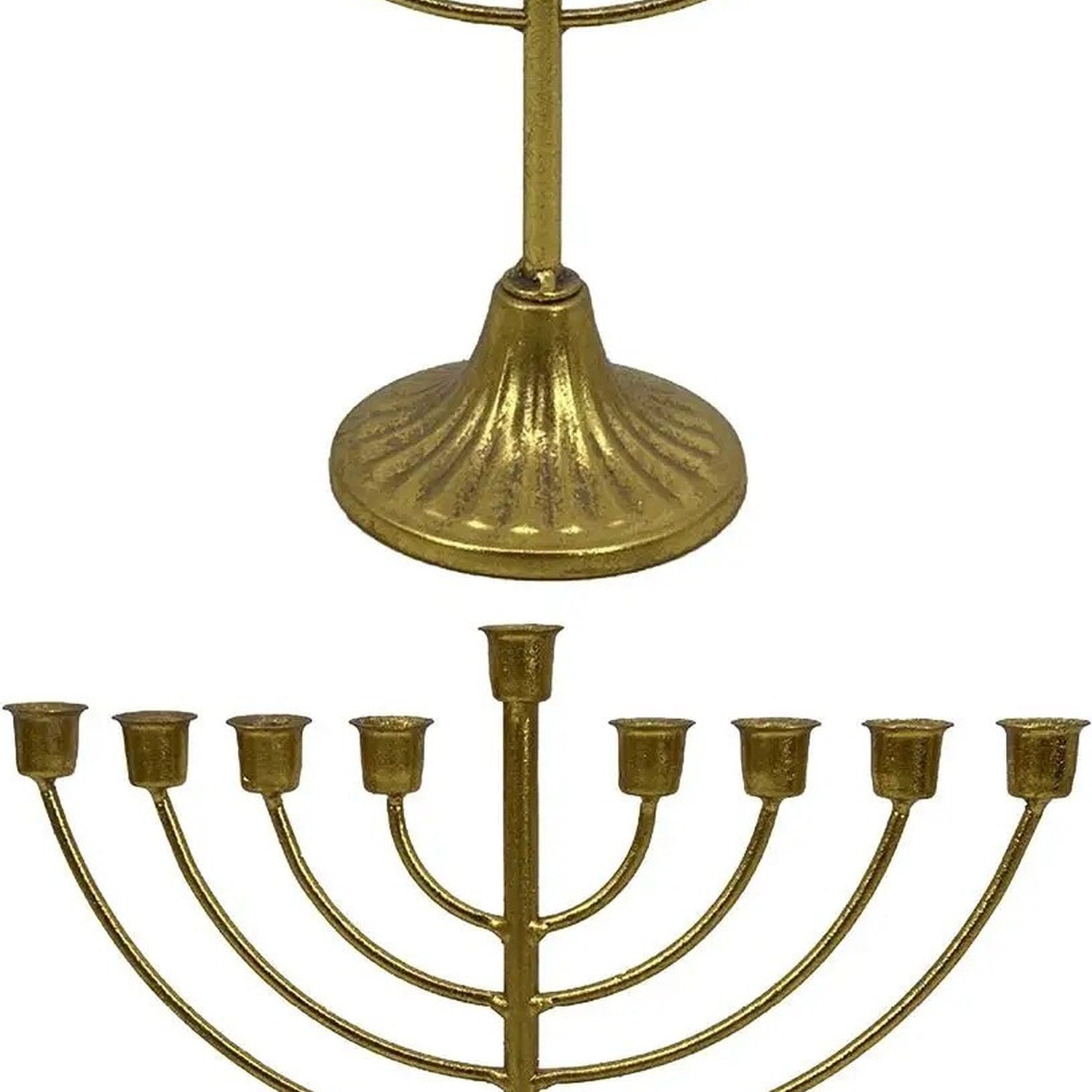 Chandelier juif Menorah doré vue de profil branches candélabres métal