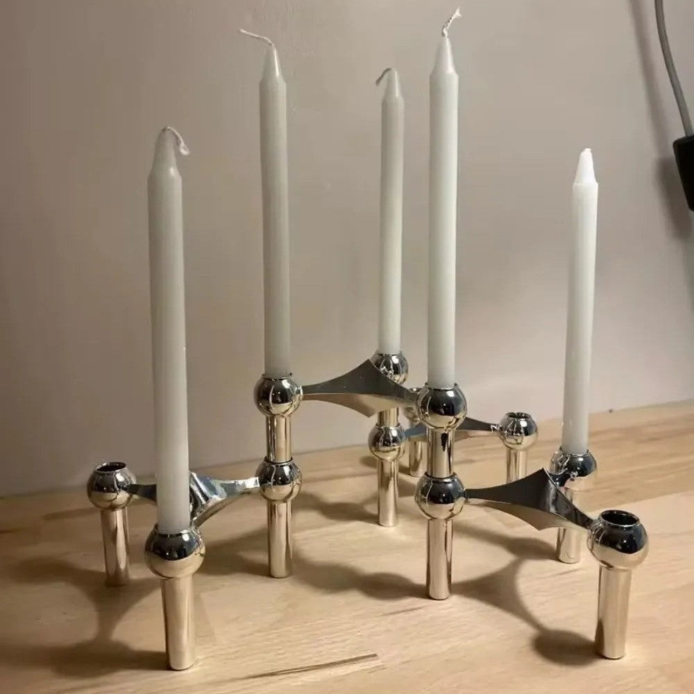 Bougeoir structure moleculaire métal design nordique chandelier vue complete du produit sur fond neutre