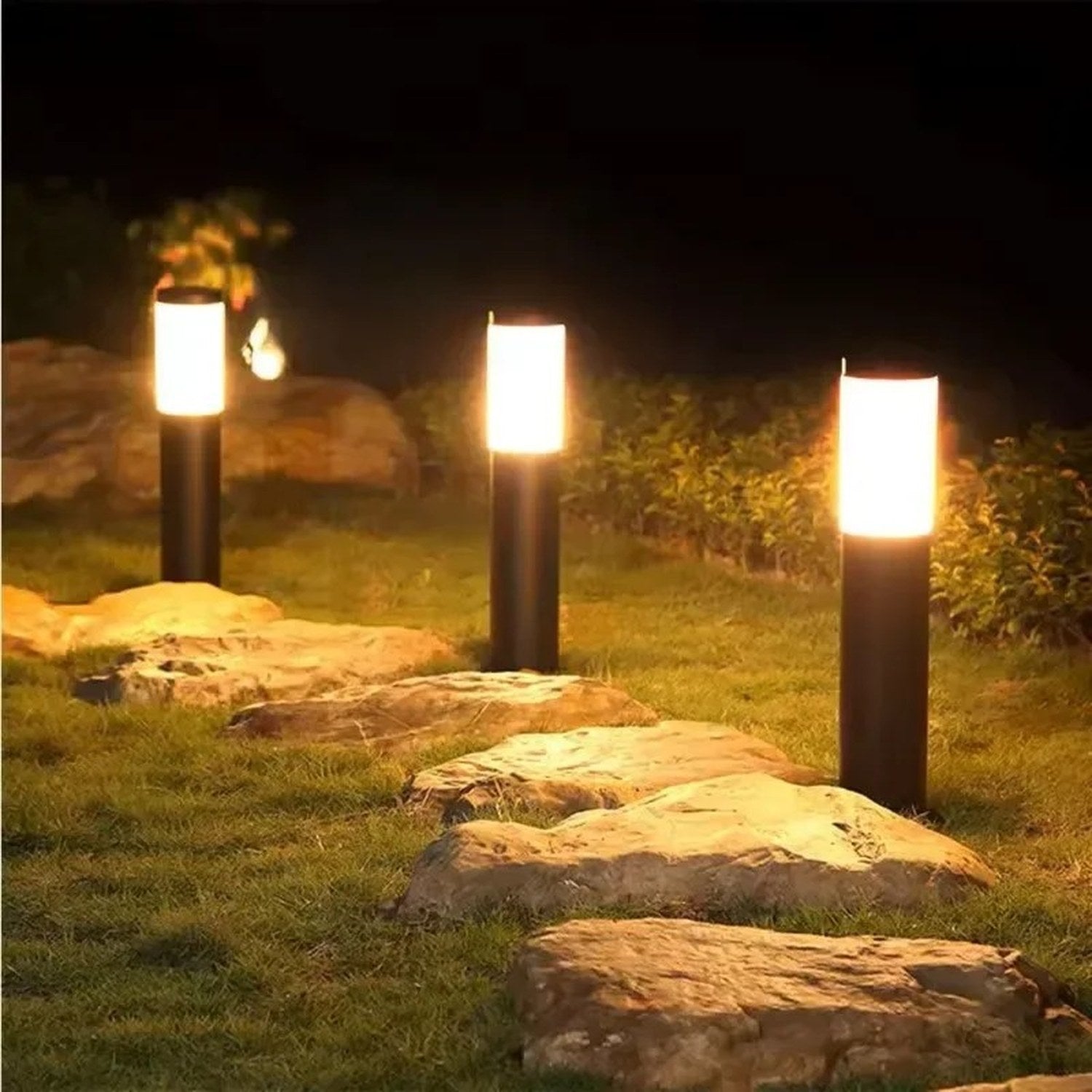 Lampadaire solaire extérieur jardin photo réelle 2
