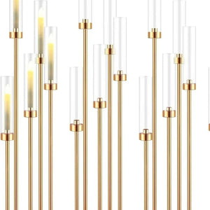 Chandelier doré 5 bras sur fond blanc - vue d'ensemble des 4 candélabres