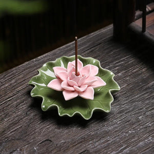 Porte-encens lotus rose pâle en céramique