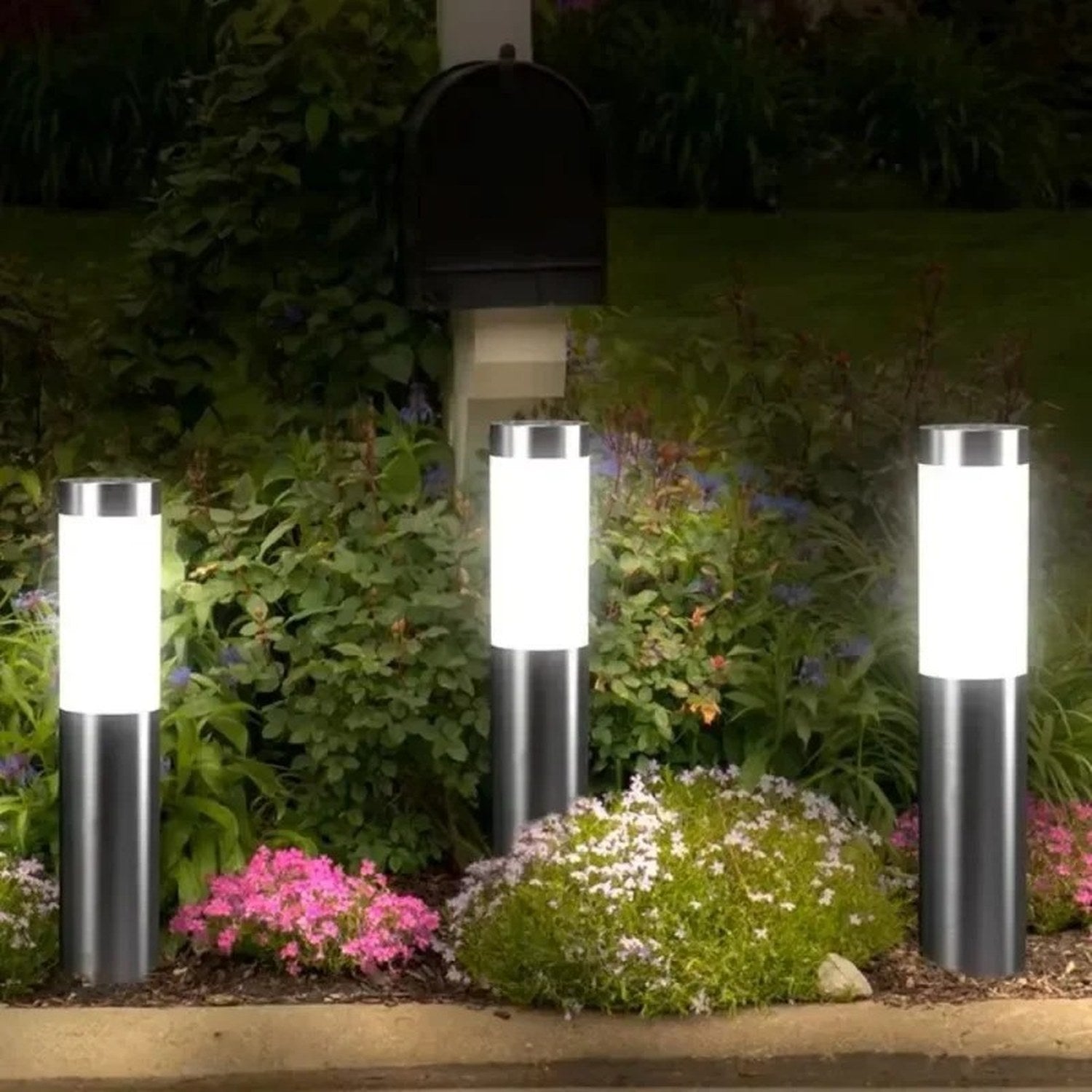 Lampadaire solaire extérieur jardin photo réelle 3