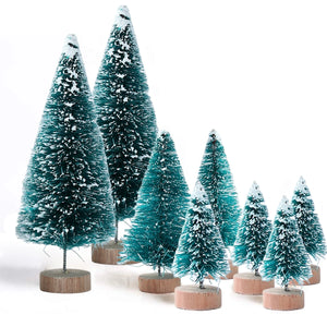 Mini sapin de noël artificiel en sisal lot de 8 pièces vue rapprochee montrant la texture et les couleurs