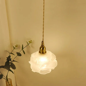 Vue d'ensemble lustre suspension rose en verre E14