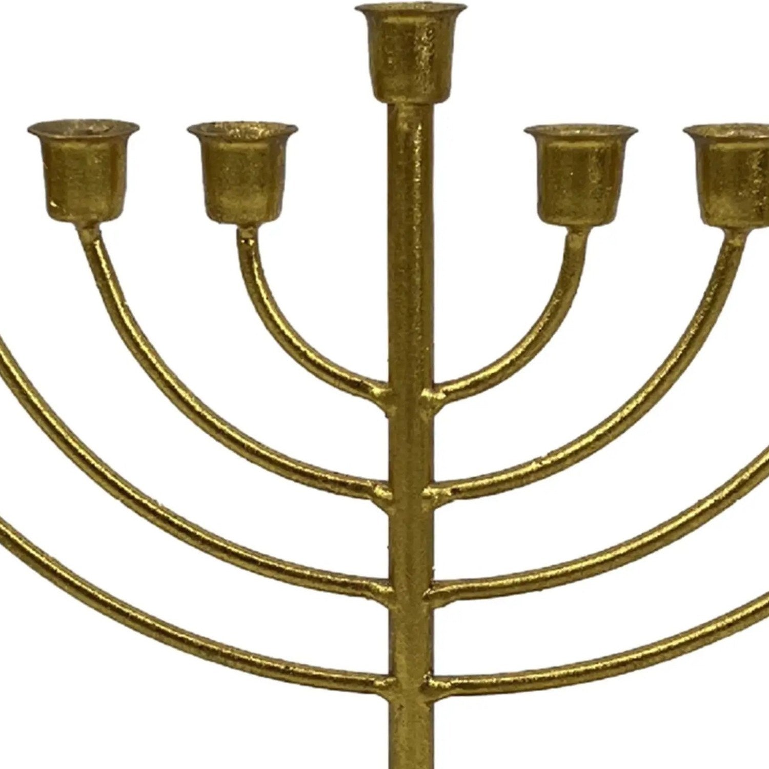 Menorah métal doré 9 branches vue rapprochée détail finition dorée
