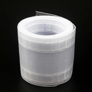 Rouleau de galon fronceur transparent vu de dessus
