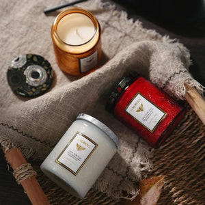 Bougie parfumée en pot de verre embossé cire de soja naturelle 200g