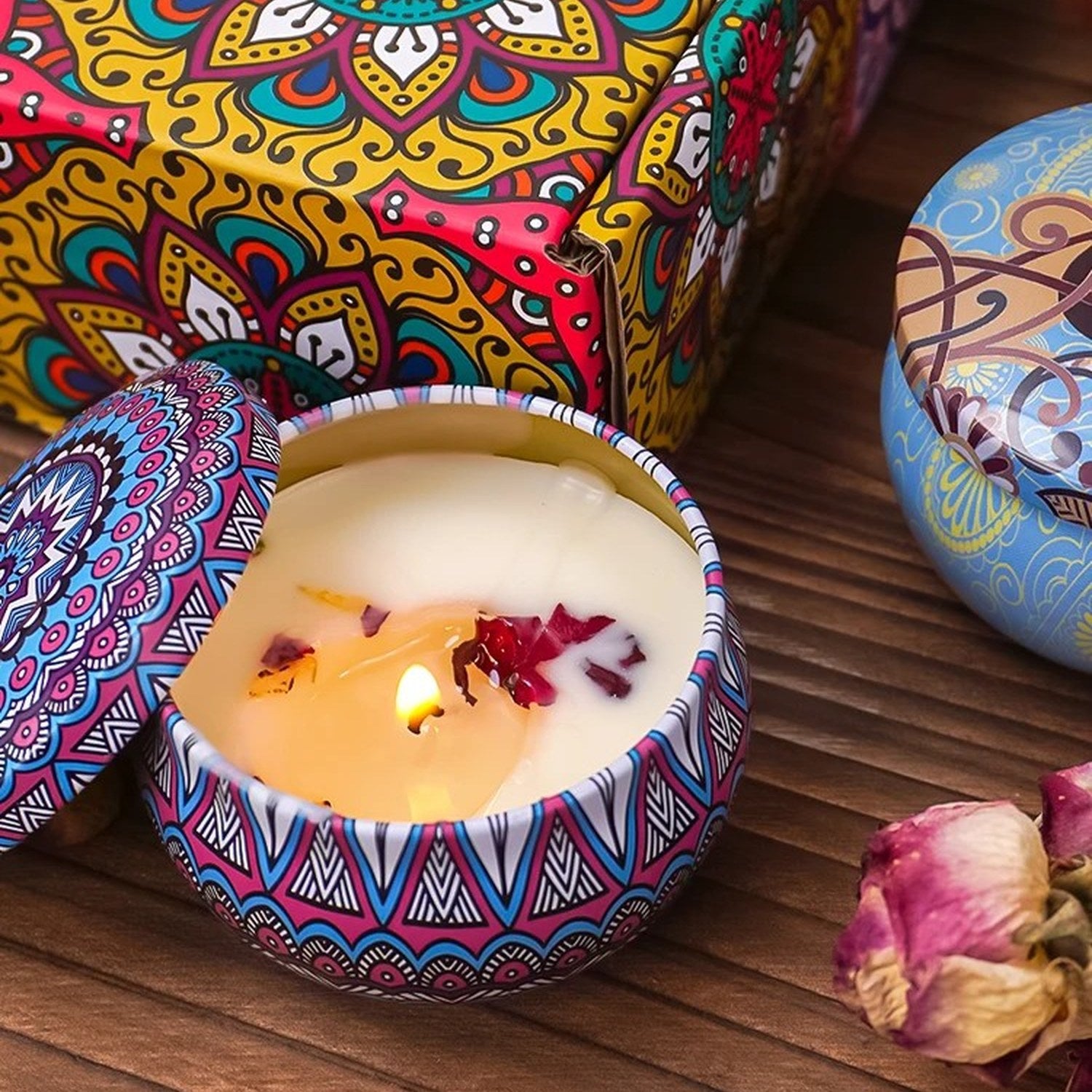 Bougies arabesques sans fumée gros plan motif oriental