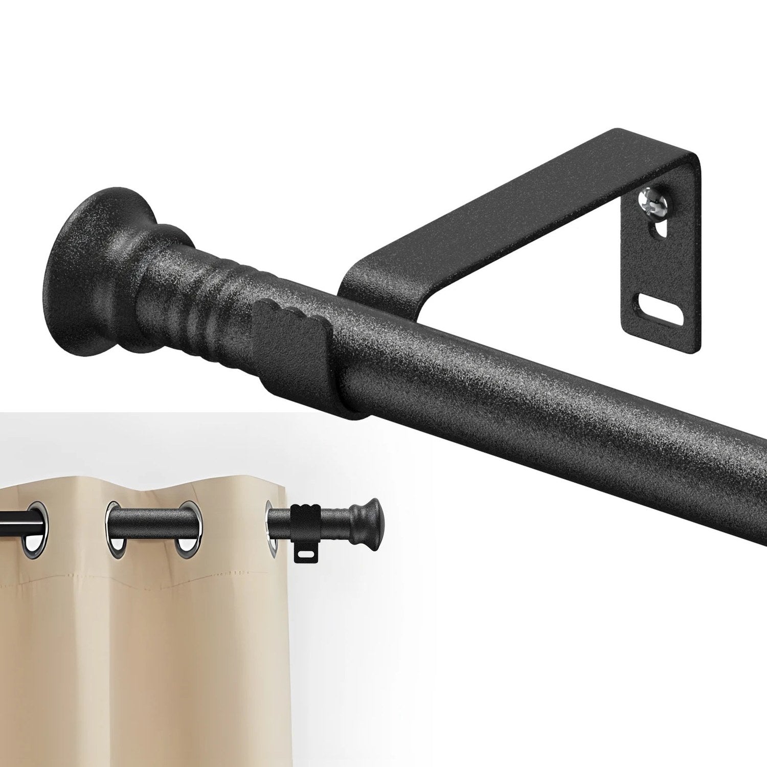 Détail de la tringle noire avec support mural et embout arrondi, rideau beige à œillets