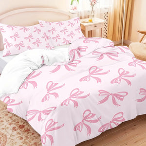 Parure de lit à nœuds roses sur un lit avec table de chevet et vase fleuri
