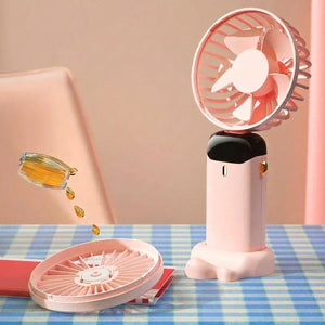 Détail des pales du mini ventilateur portable rose