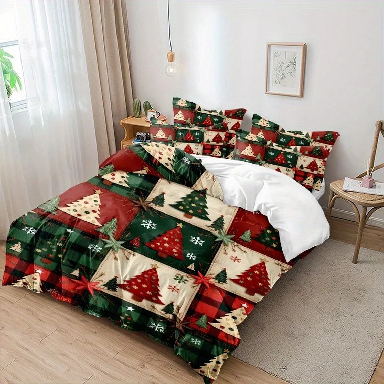 Parure de lit de Noël aux sapins imprimés en 3D dans une chambre chaleureuse